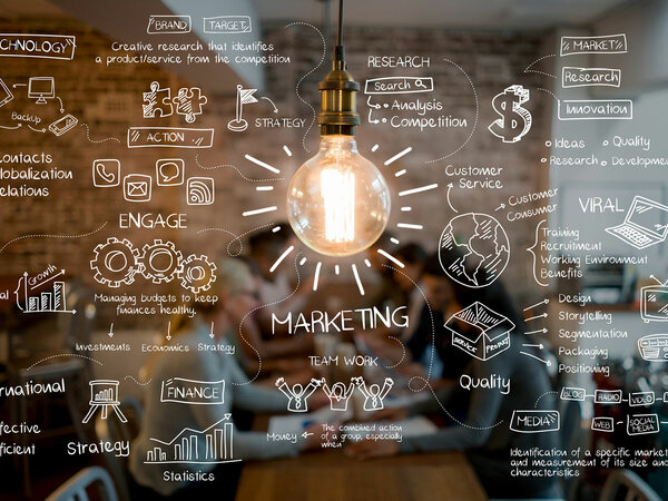Corso di Formazione Continua in Marketing and Communication - IED Milano 